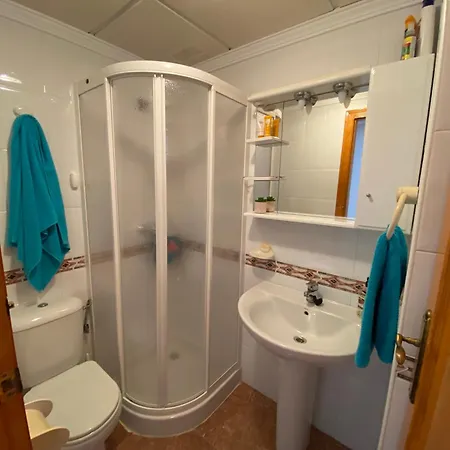 Discover Perfect Apartment, Only 300m Away Vera
