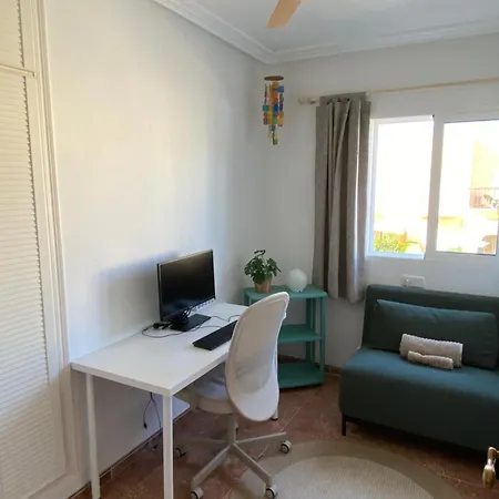 Discover Perfect Apartment, Only 300m Away Apartment *