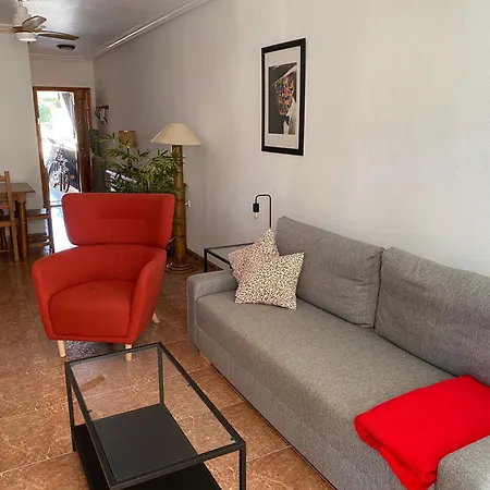Discover Perfect Apartment, Only 300m Away Apartment Vera